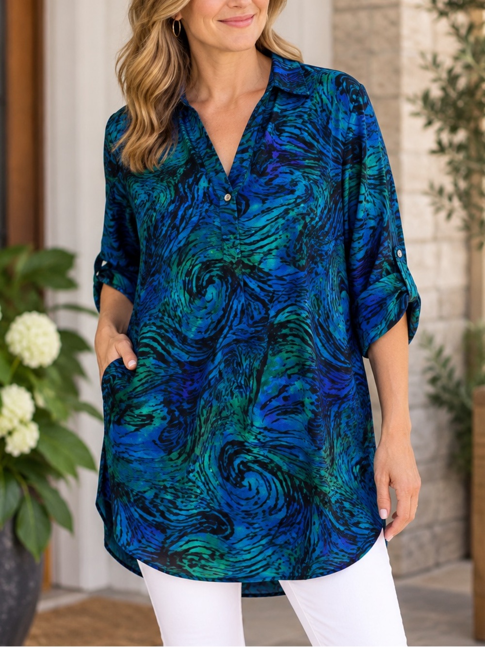 Blue Sky Clothing Co Rayon Tunic Top Abstract Print Roll Tab Sleeve Pockets